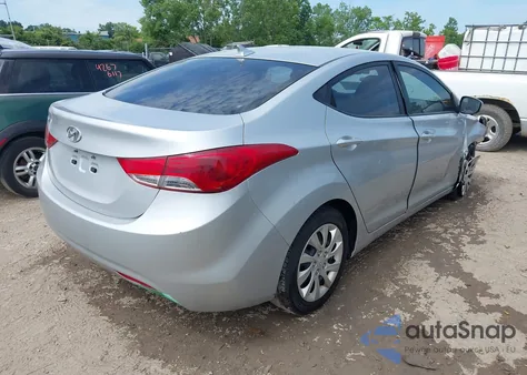 2012 Hyundai Elantra Gls из США, поврежденный, VIN 5NPDH4AE2CH072806